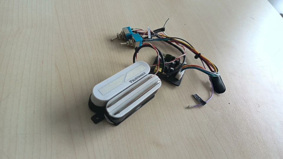 Sustainer Pickup 3 Mode Humbucker White - Image 4